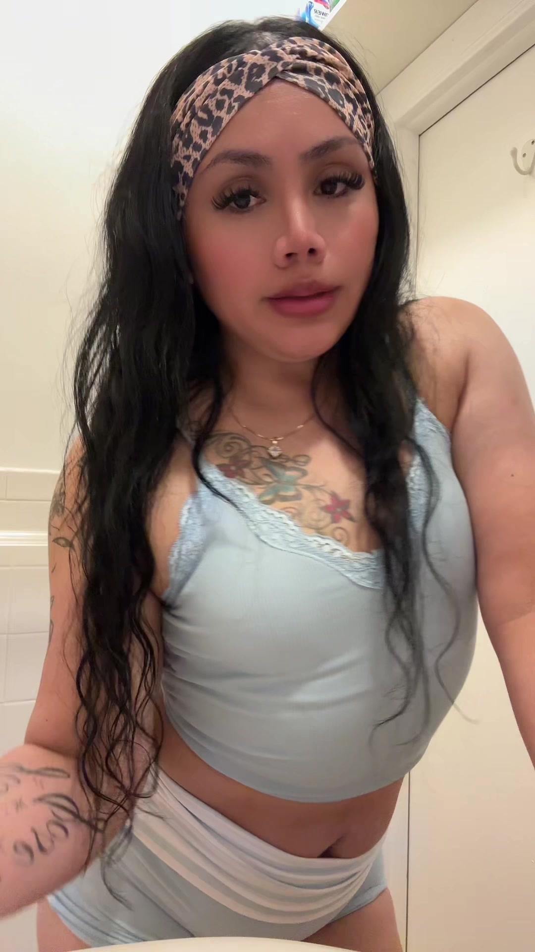@L@ nena 🦋