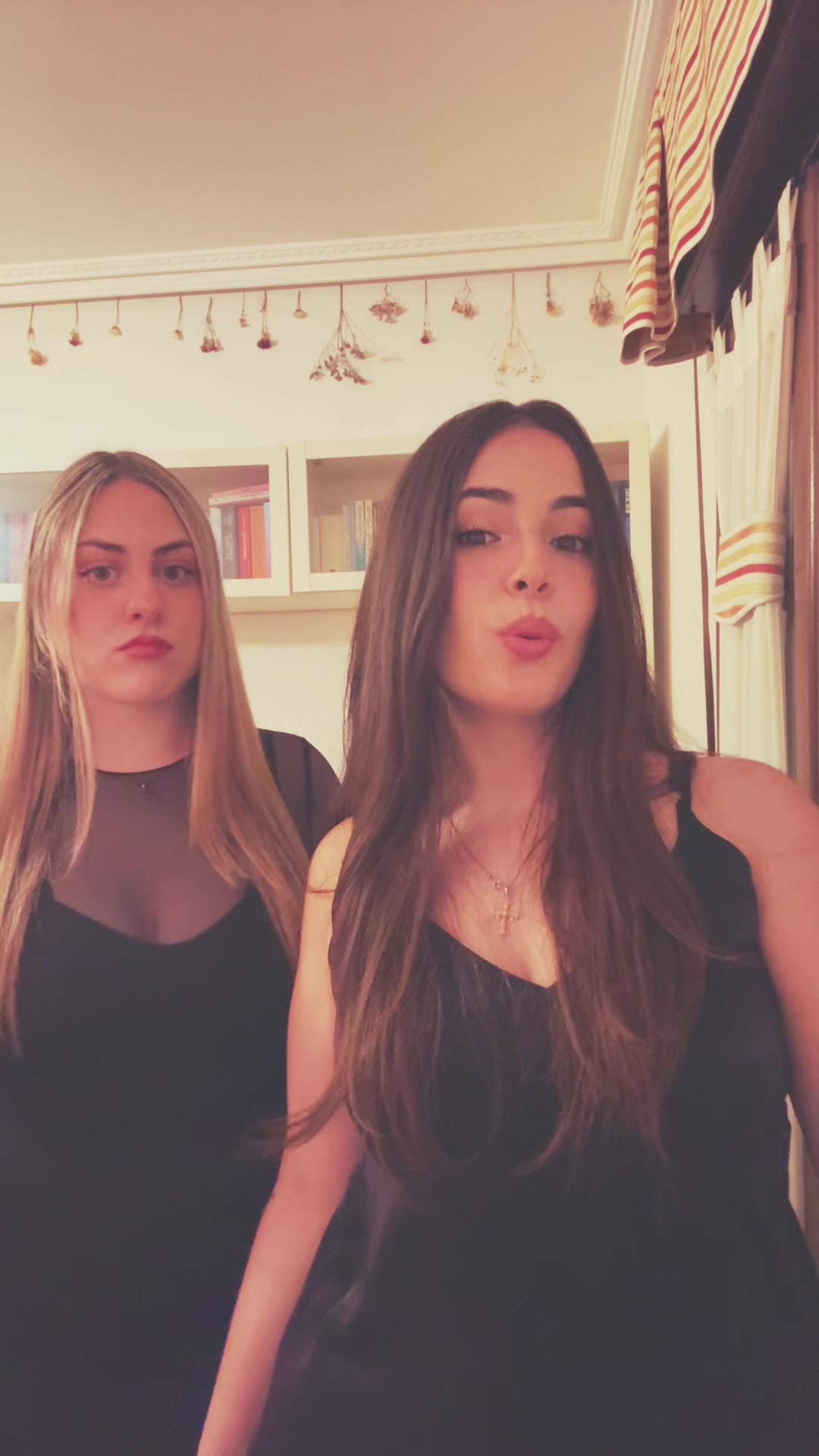 @Lucía Moro<33