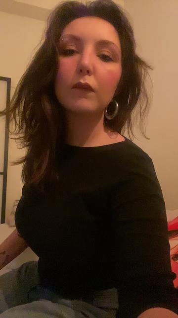@oddfishgirl