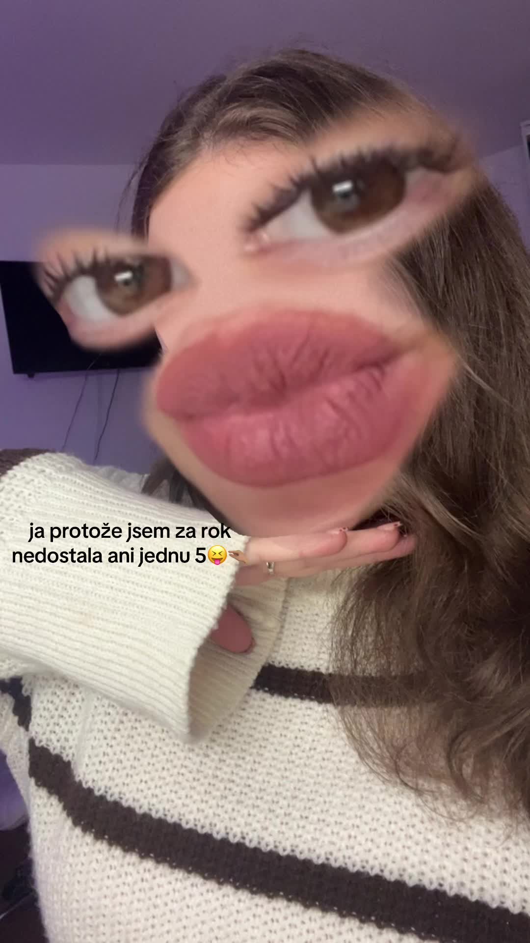 @𝐂𝐡𝐢_𝐚𝐫𝐤𝐚𝐚🌸🤍