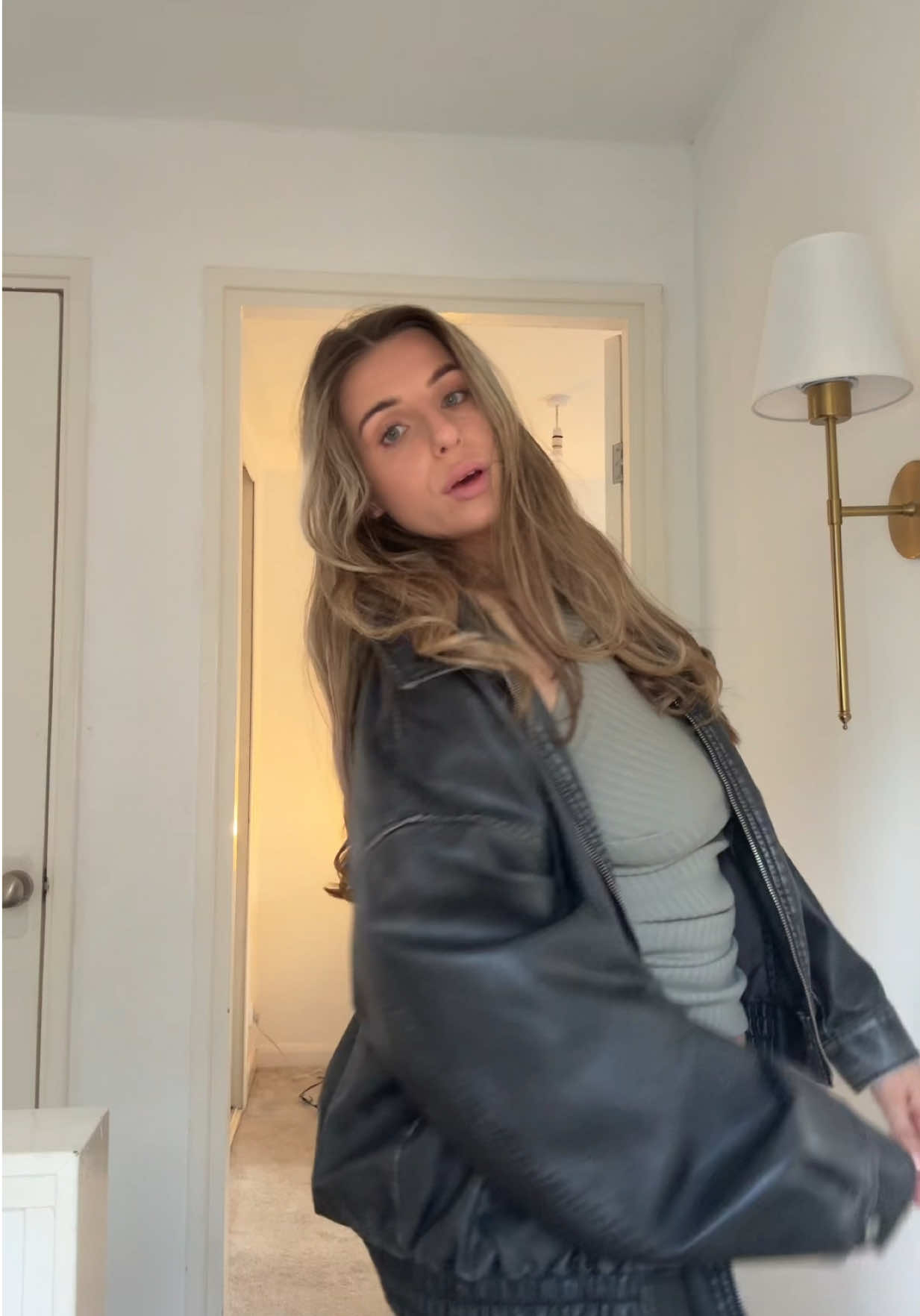 @Liv