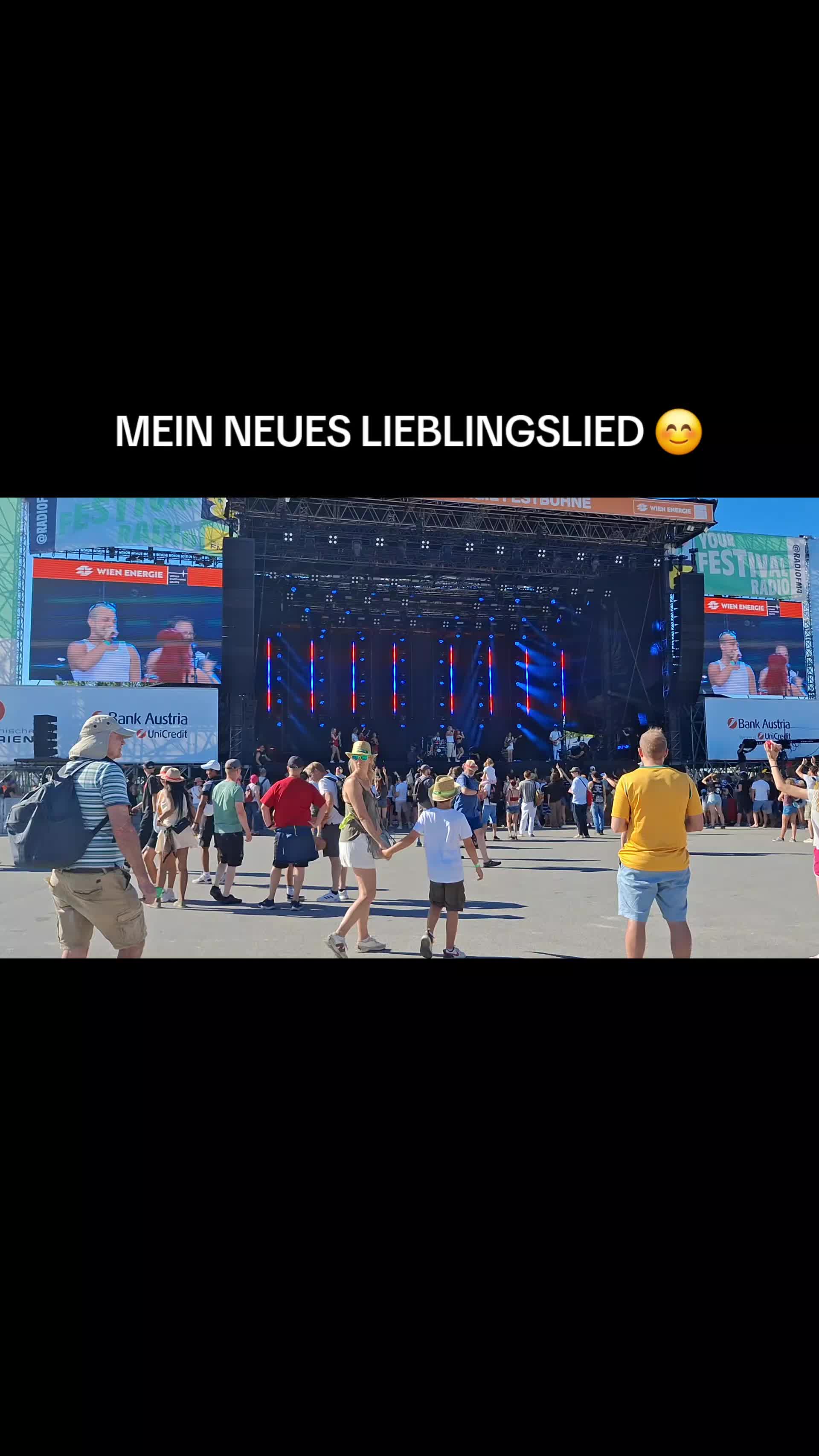@LISA TANZSCHULE IMMERVOLL 🦄