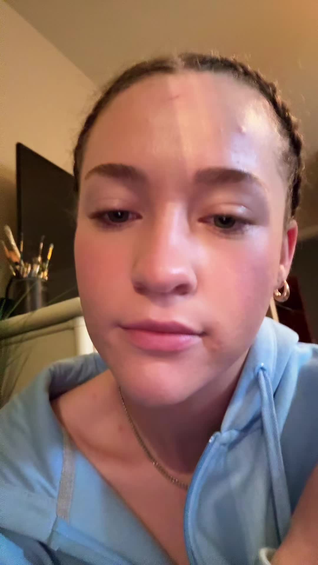 @ferrari_4ari