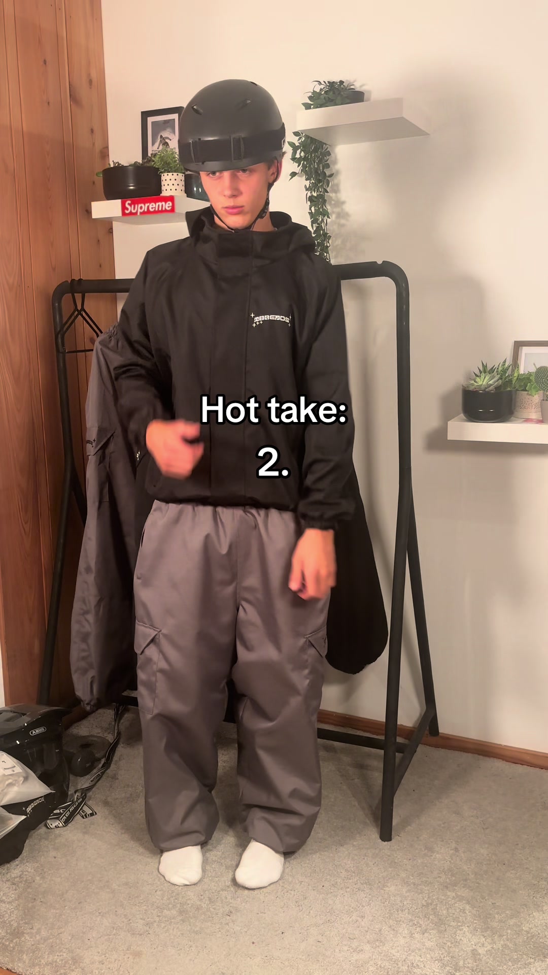 @Threadspants