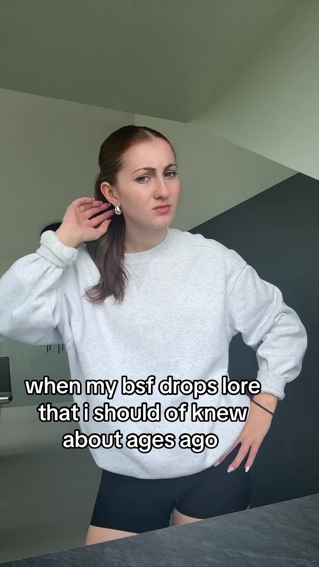 @thesimp5onsisters