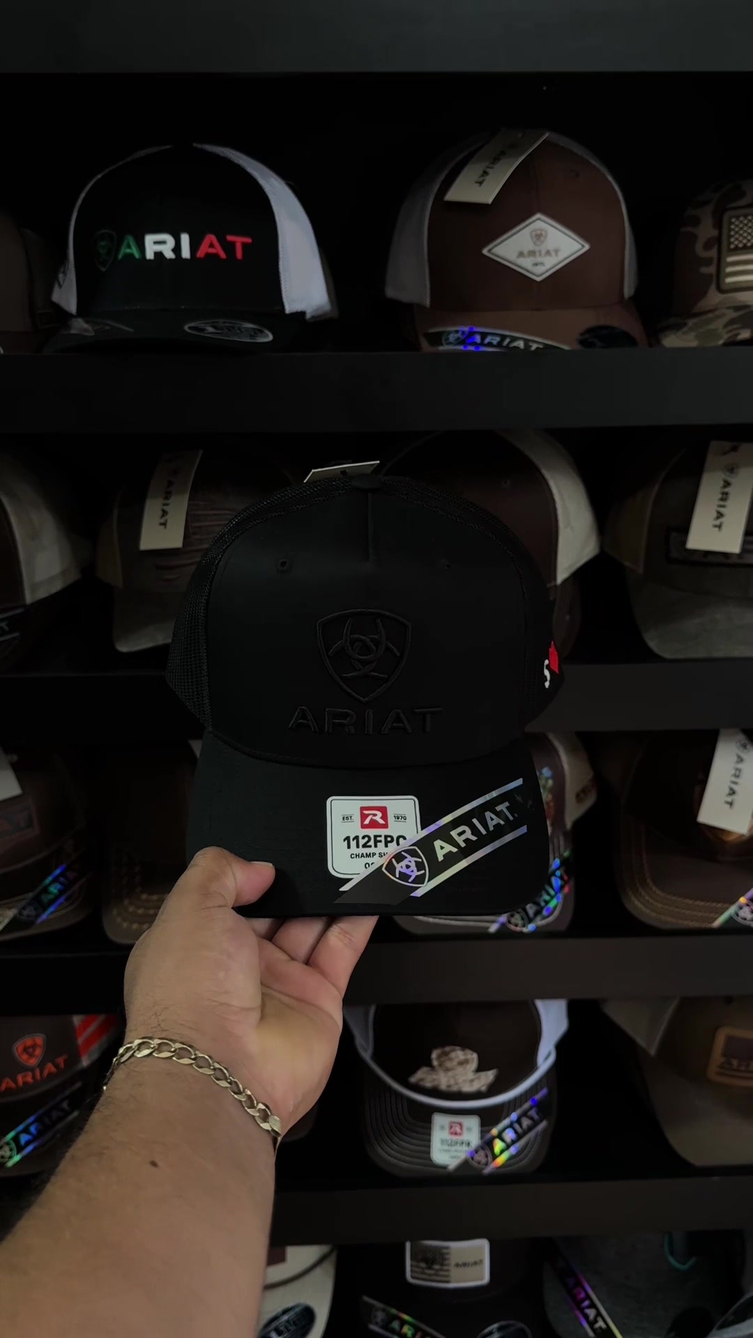 @STYLISH.CAPS
