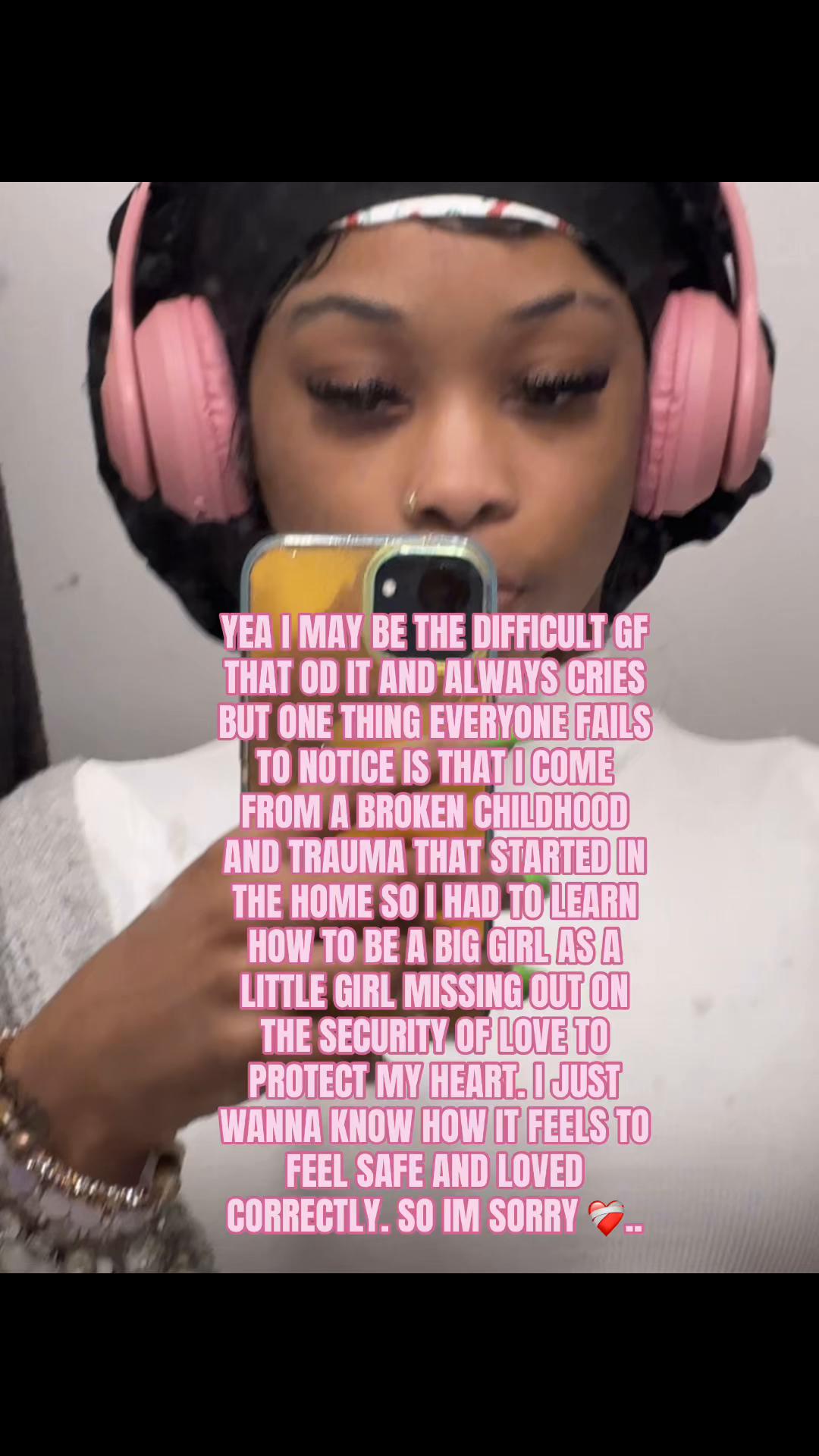 @_ms.h0lly_wood