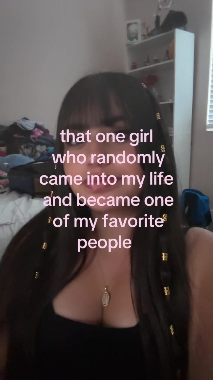 @🦄