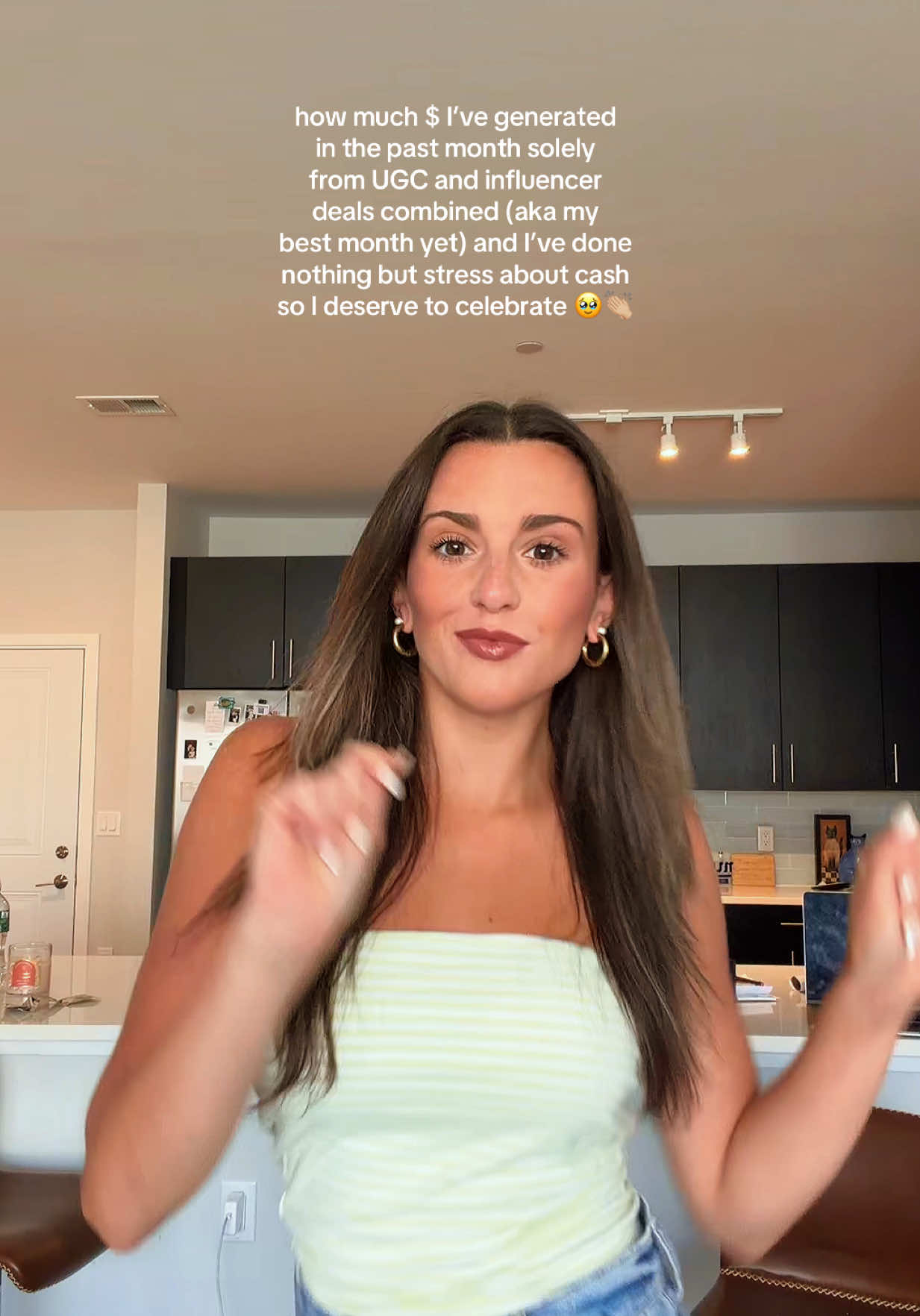 @megankellyugc