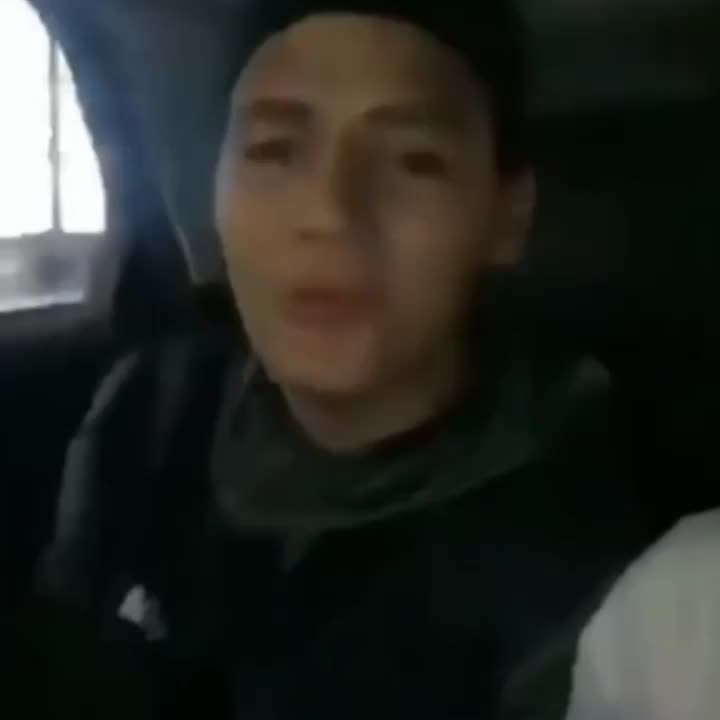 @⃟