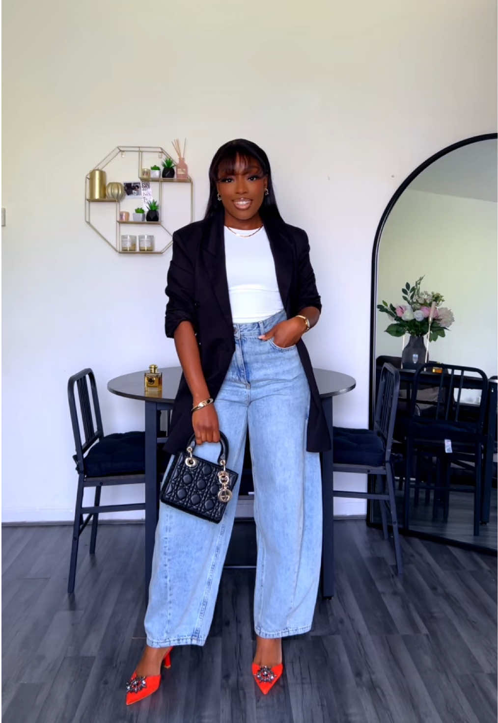 @Christiana | Beauty Creator