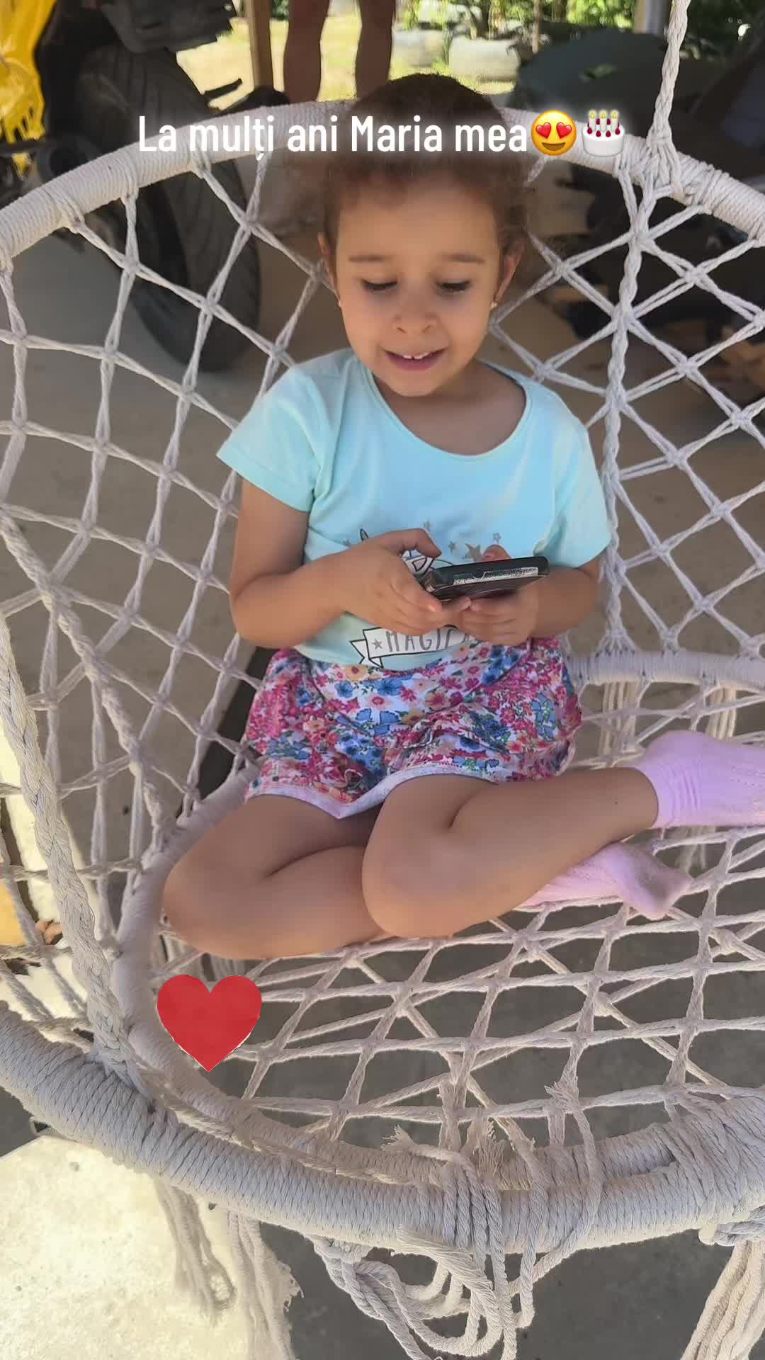 @Larisa Busioc