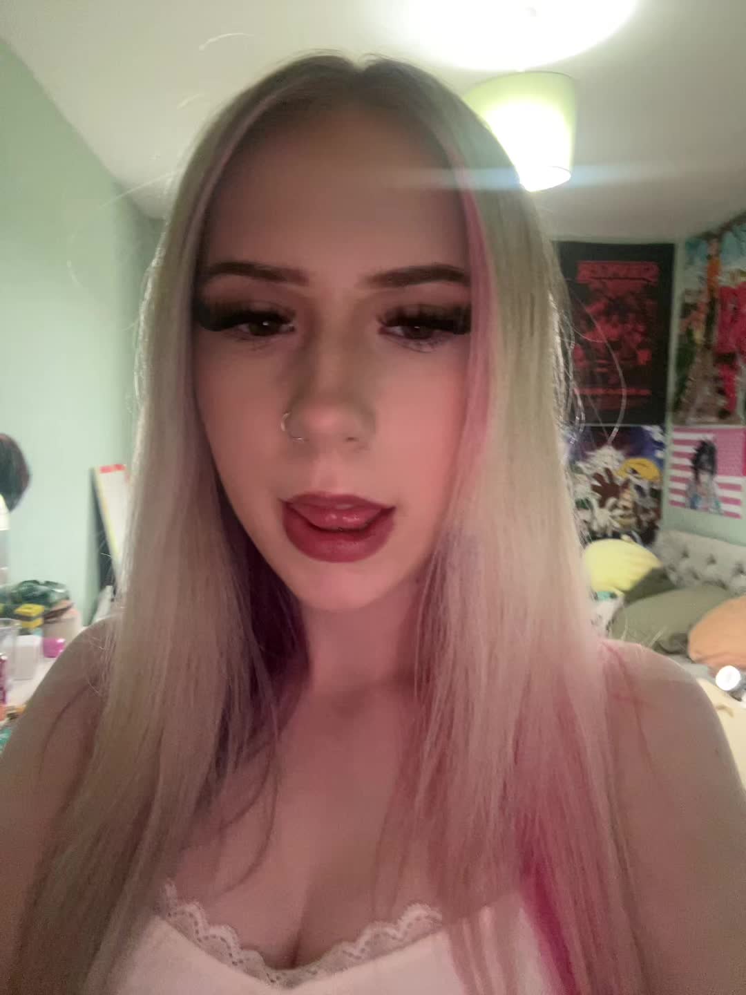 @🦄🦴🦇