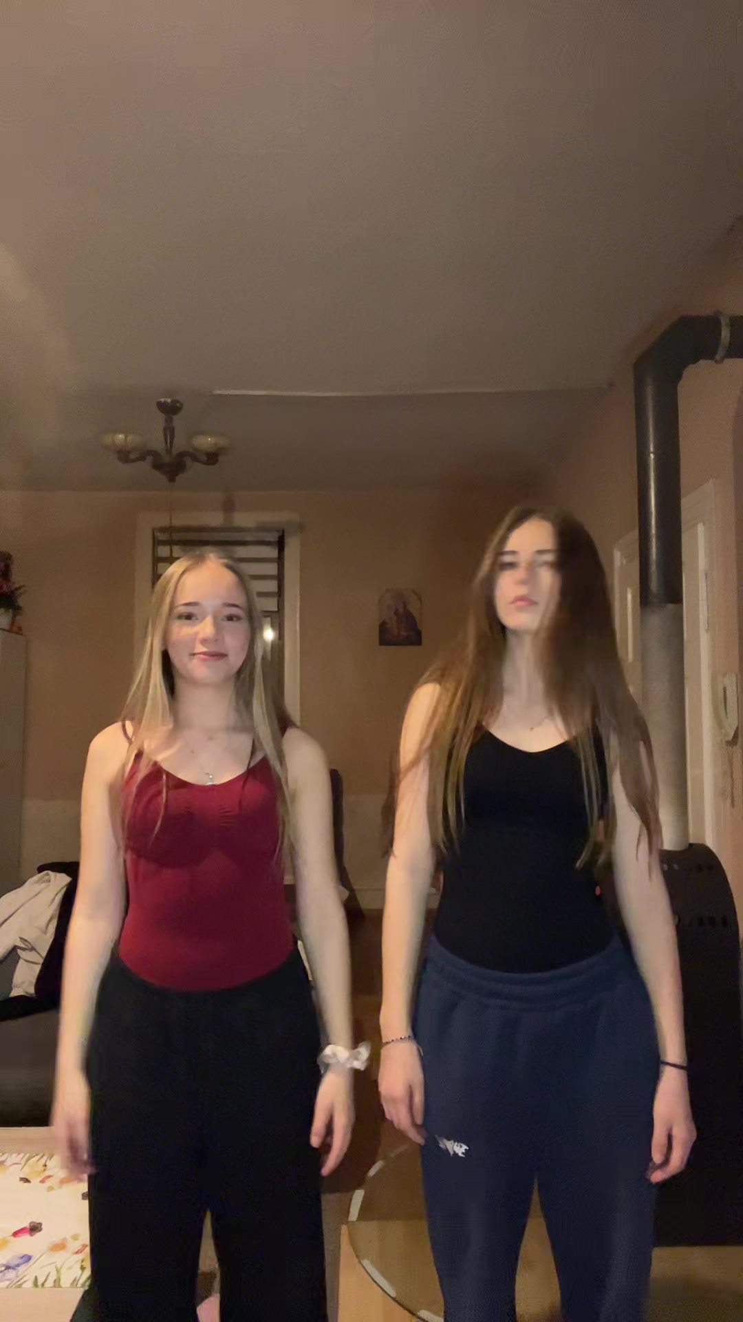 @nicole_08