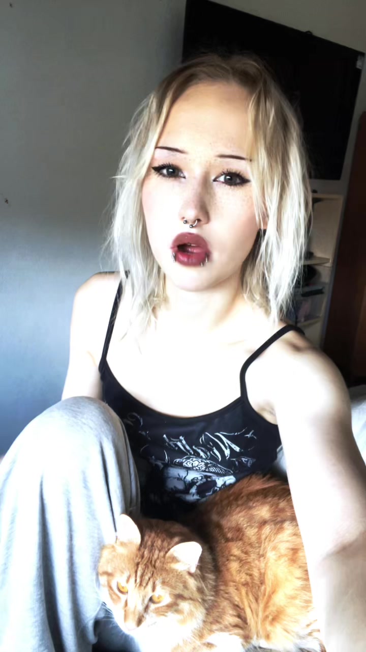 @nuokkuneiti420