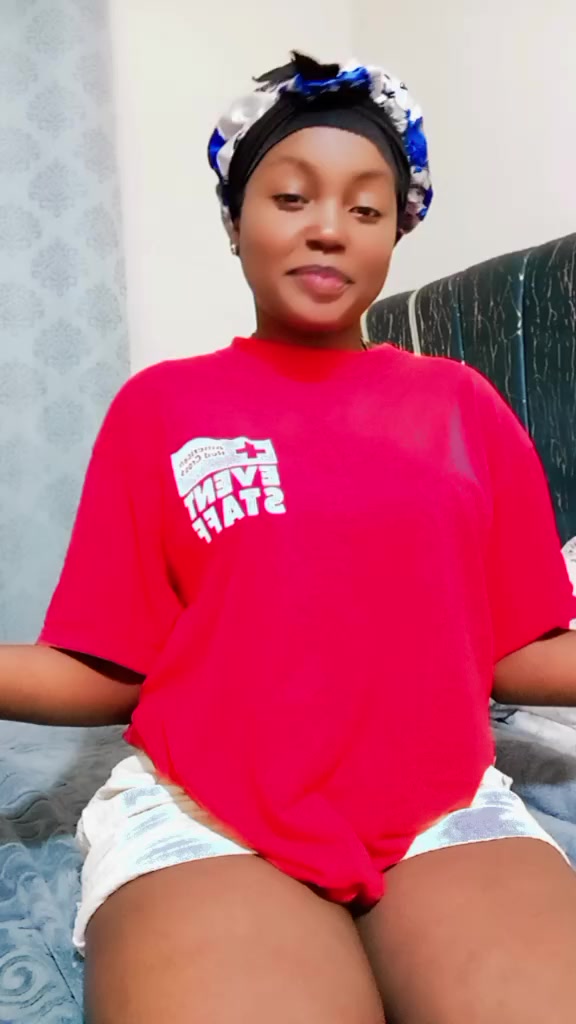 @Tinnah🦋❤️
