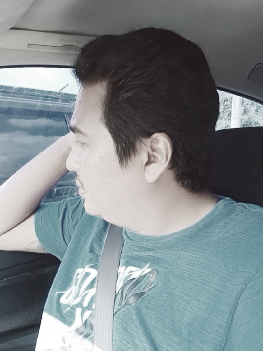 @KO Naing ๐ค ๐ ๐ค