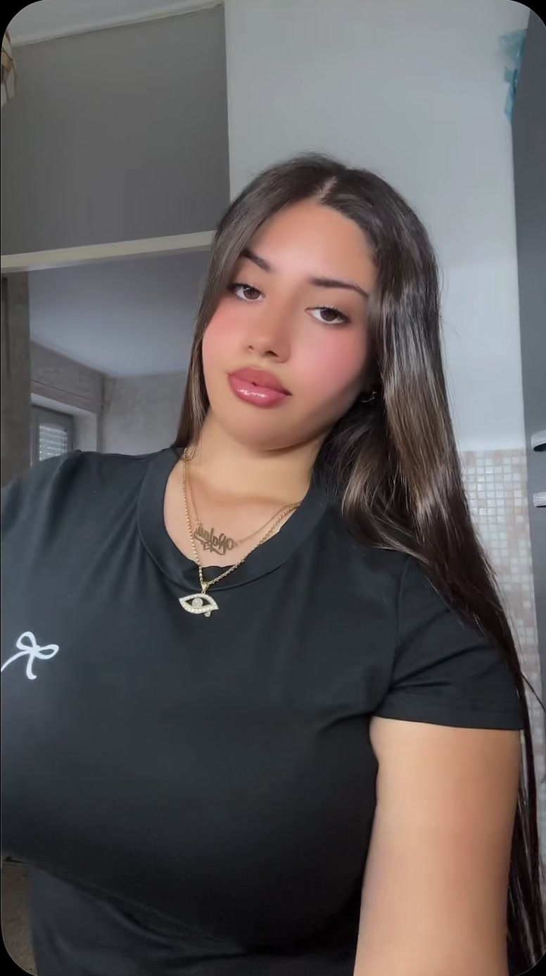 @LMERYOULA🤪🐊