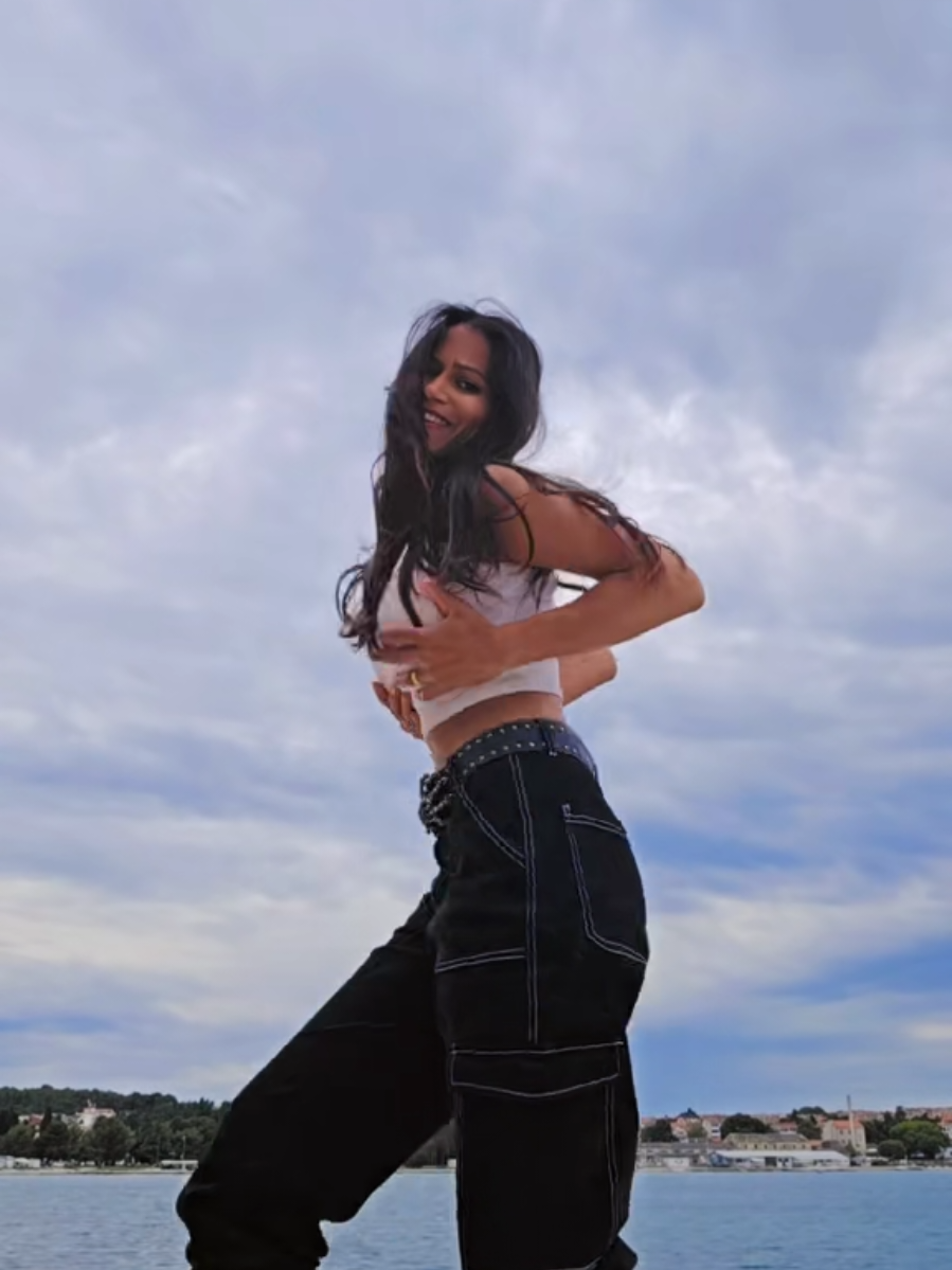 @SAYA