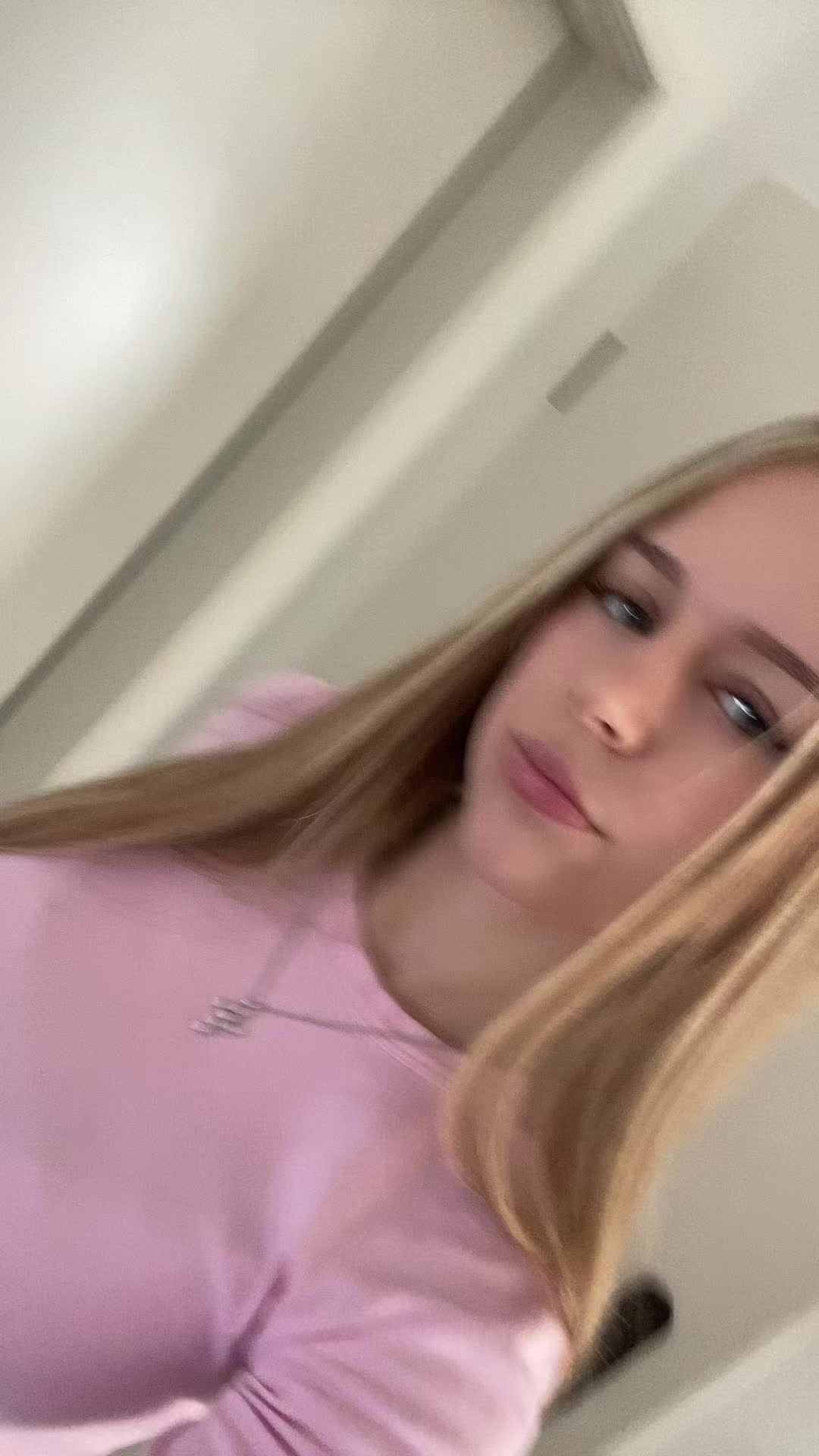 @Sophie