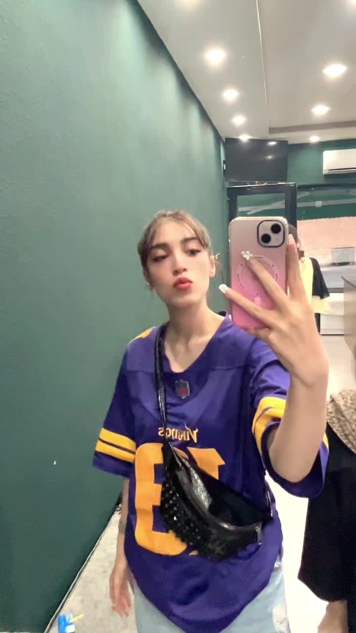 @iiiyowmii