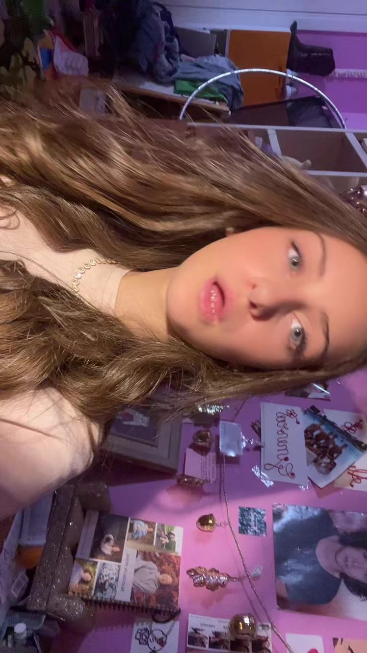@𝐆𝐢𝐧𝐞𝐯𝐫𝐚