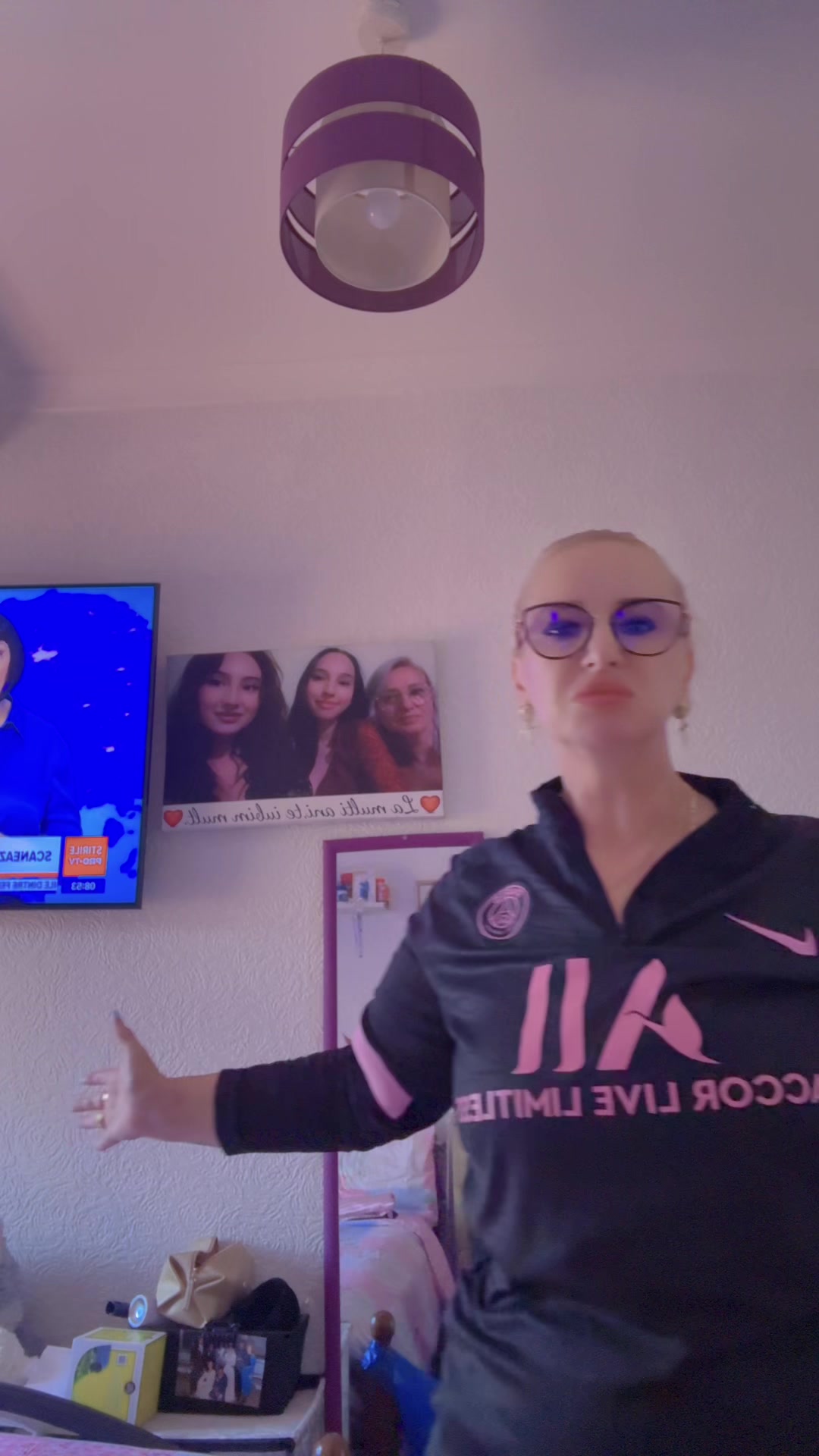 @FeliciaMoldoveanca77