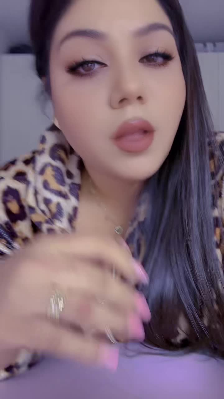 @Çiçek Angelova