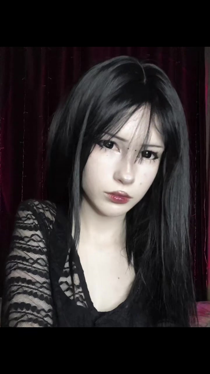 @Нас 25 тысяч и мы идём
