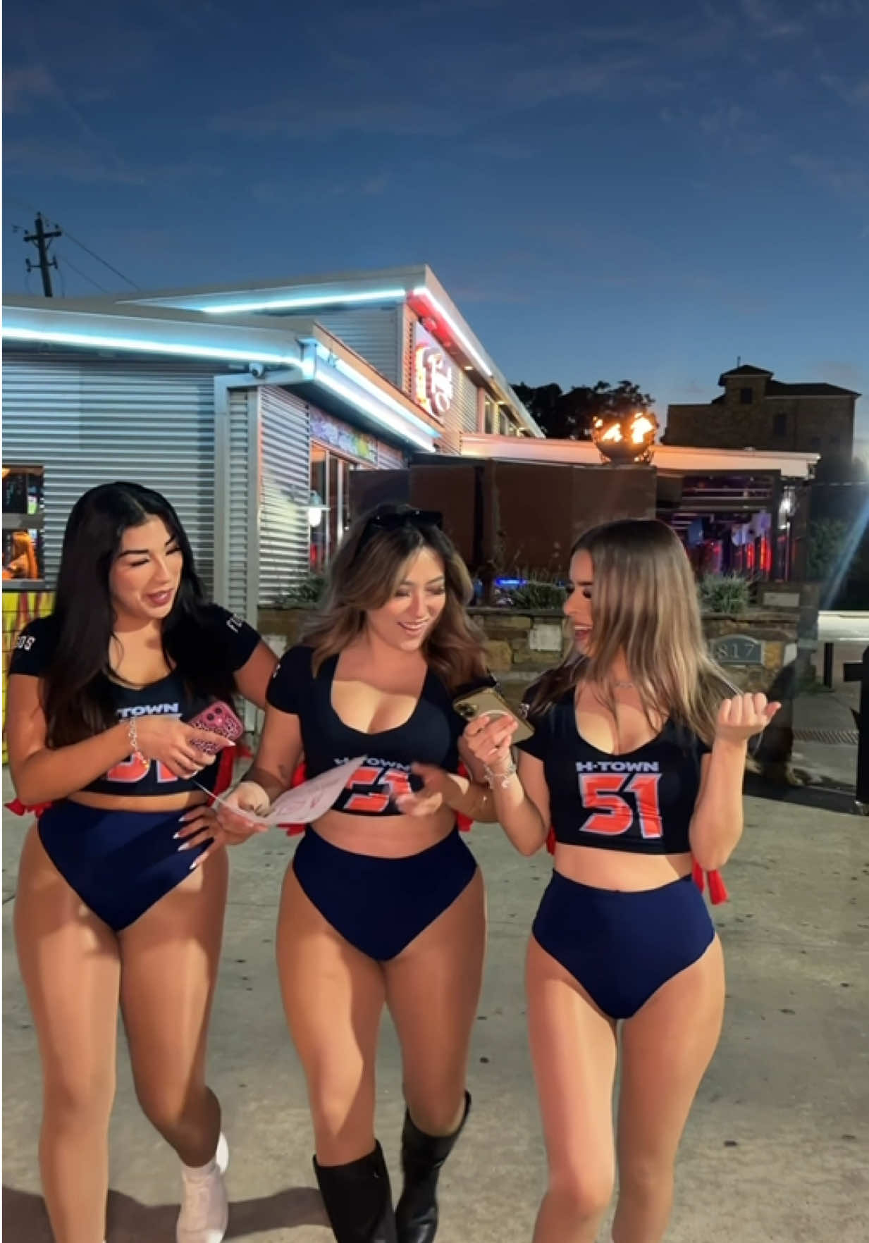 @Fuegos Houston