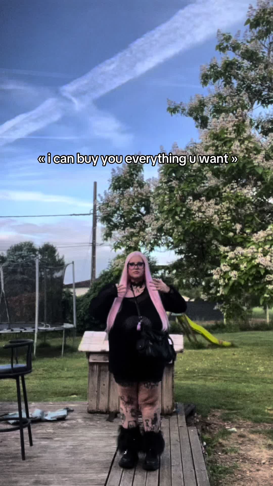 @aly🧛♀️