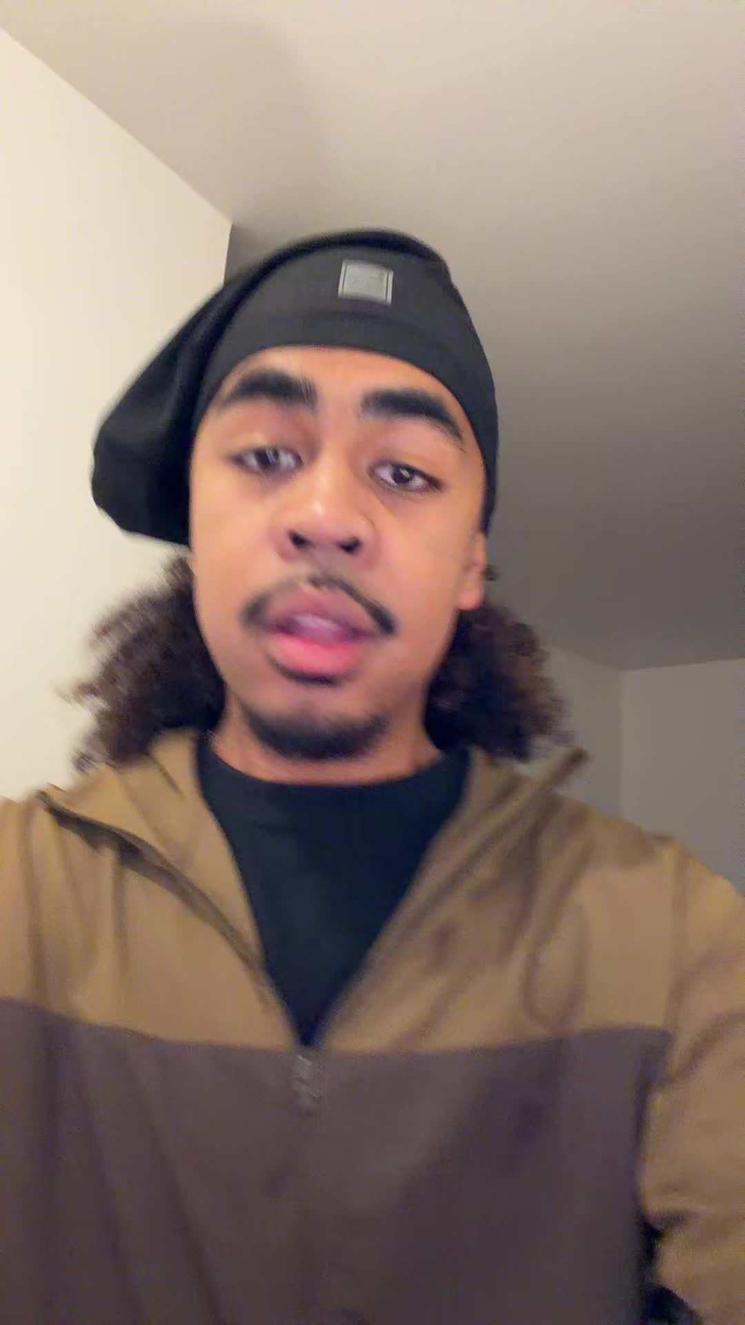 @M.yn