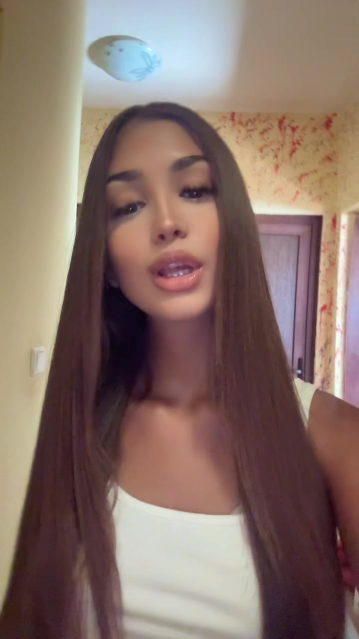 @👸🏽