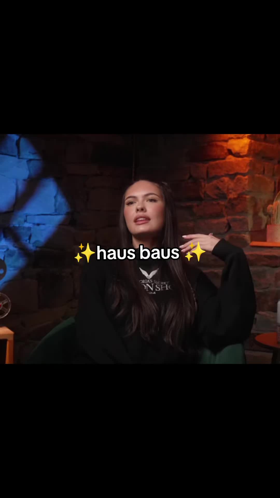 @👀
