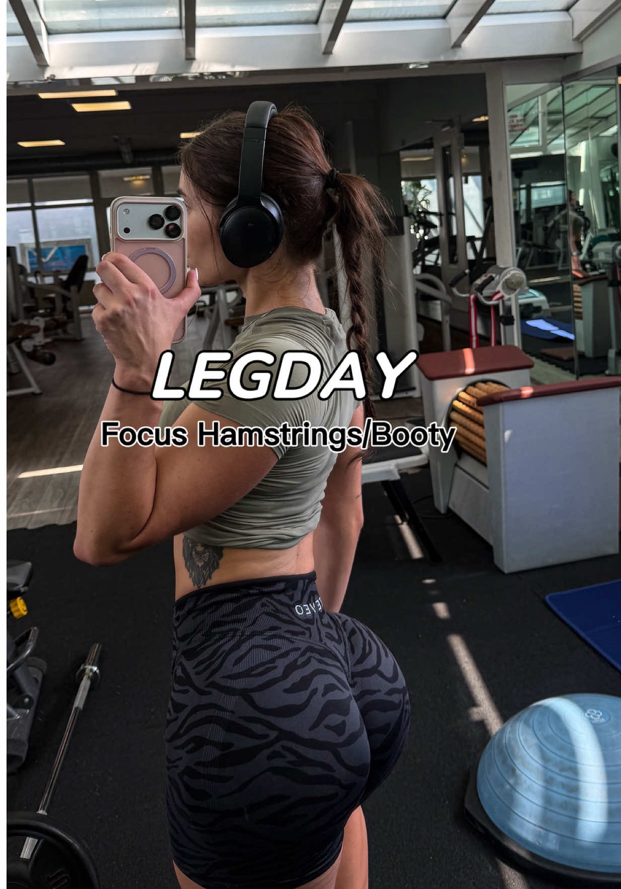 @fitlaura3010