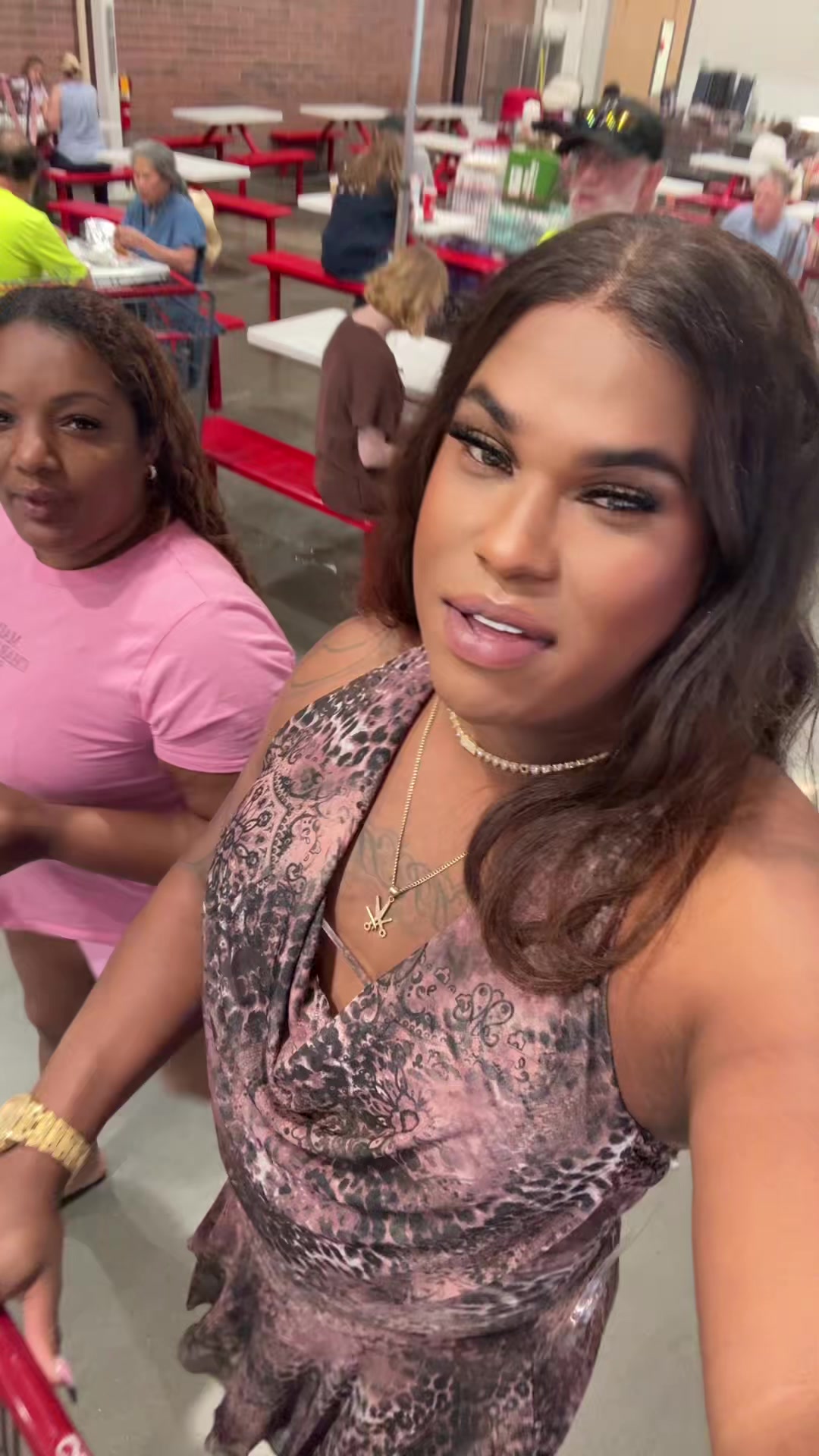 @ladivamasviral