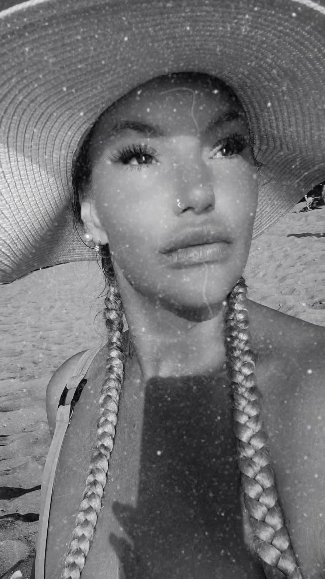 @PrimsBlume
