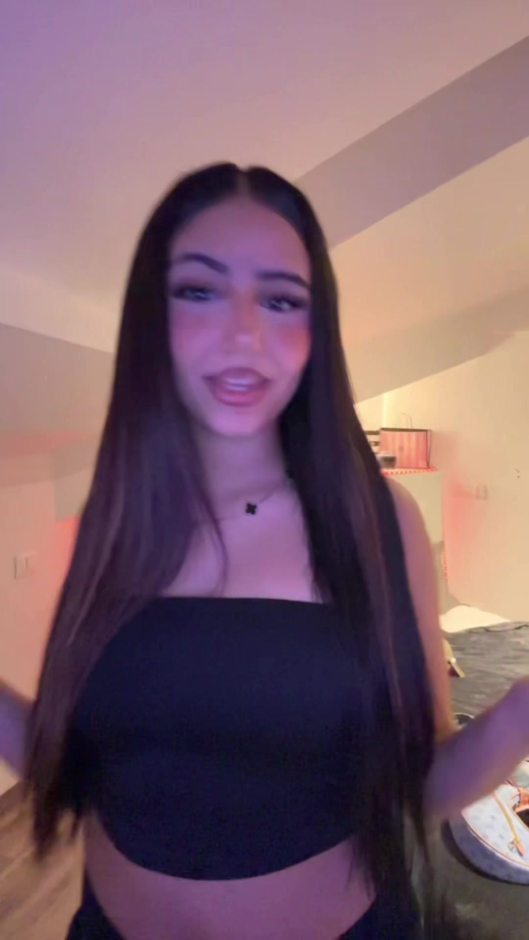 @𝓱🉐