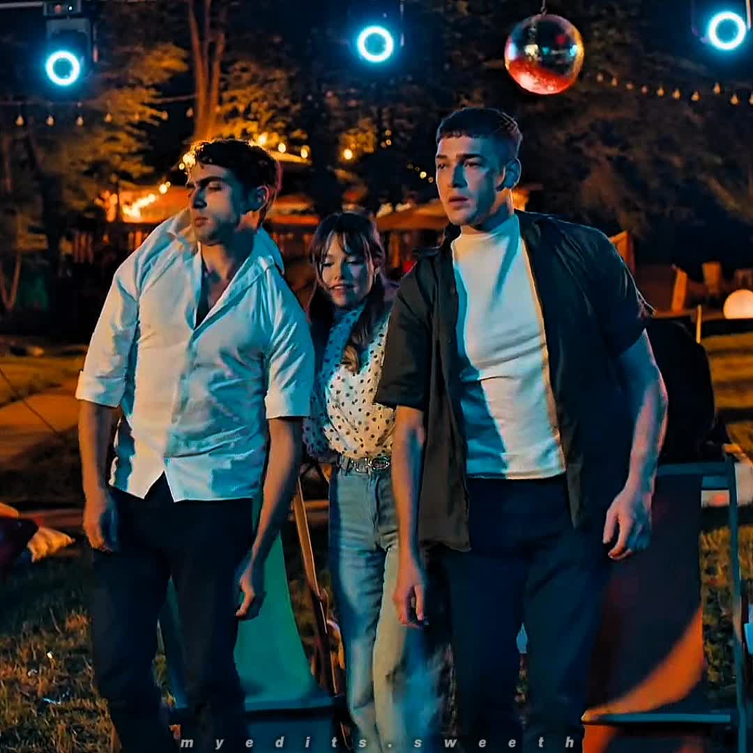 @✮𝐄𝐝𝐢𝐭𝐭𝐬✮