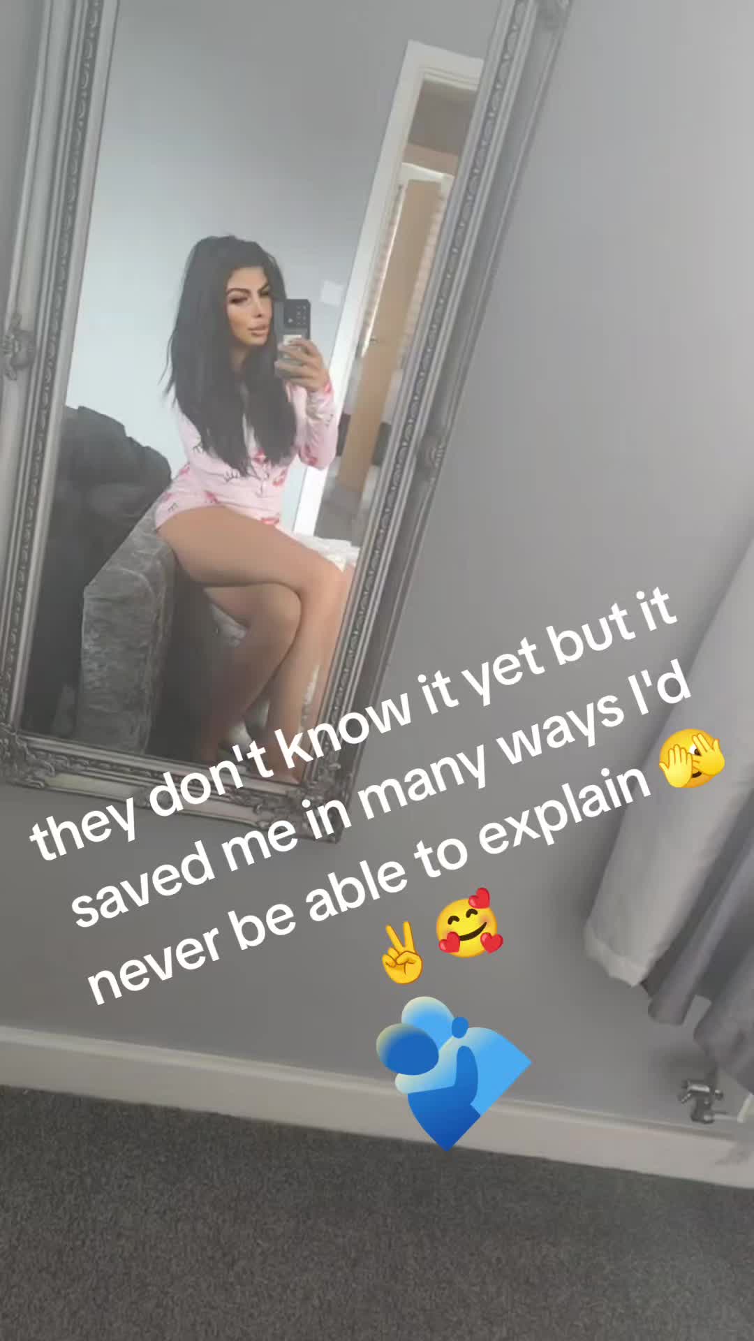 @Chloe