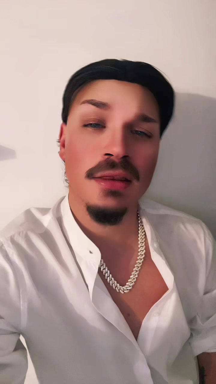 @josycolombooffcial