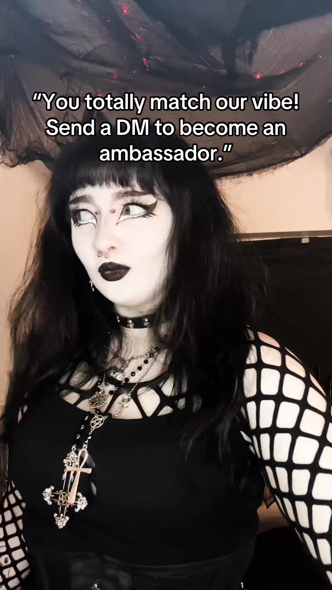 @⋆✩𝕭𝖆𝖓𝖘𝖍𝖊𝖊˙⋆✮