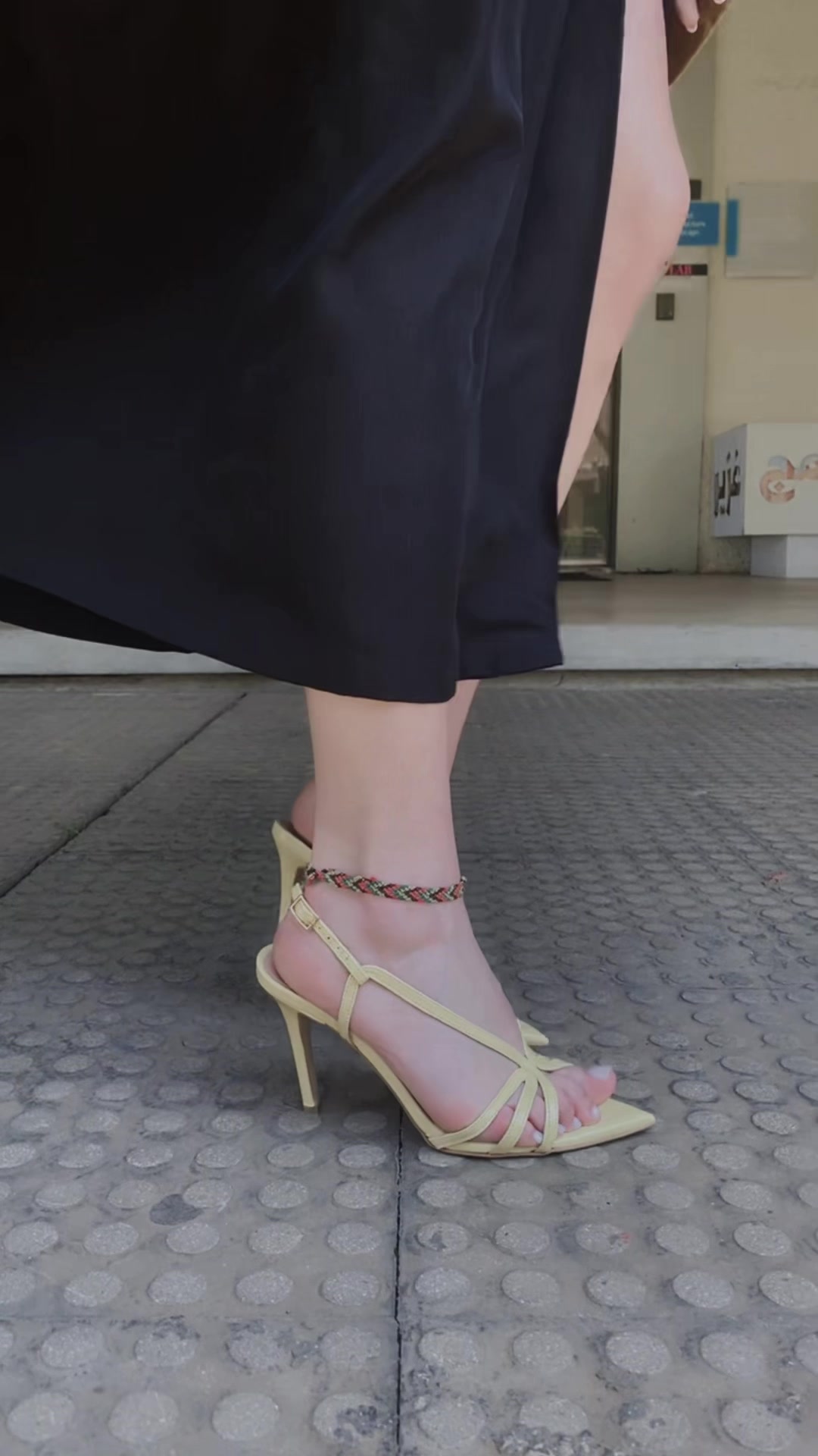 @_Sacha_