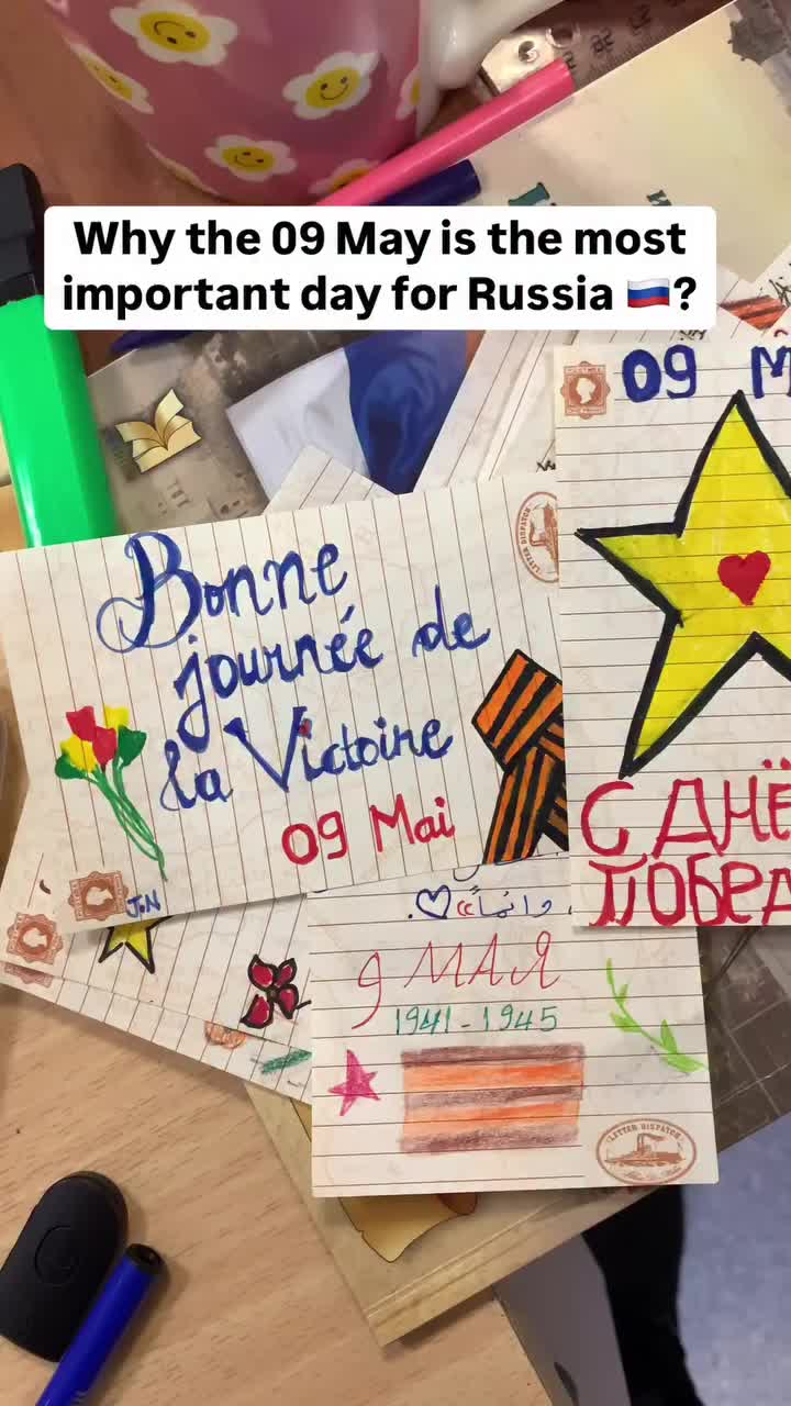 @It’s Julie🇨🇲🇷🇺