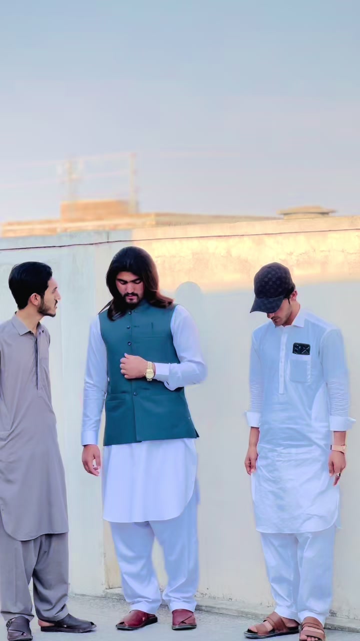 @ذيشان سلیمان خیل💸