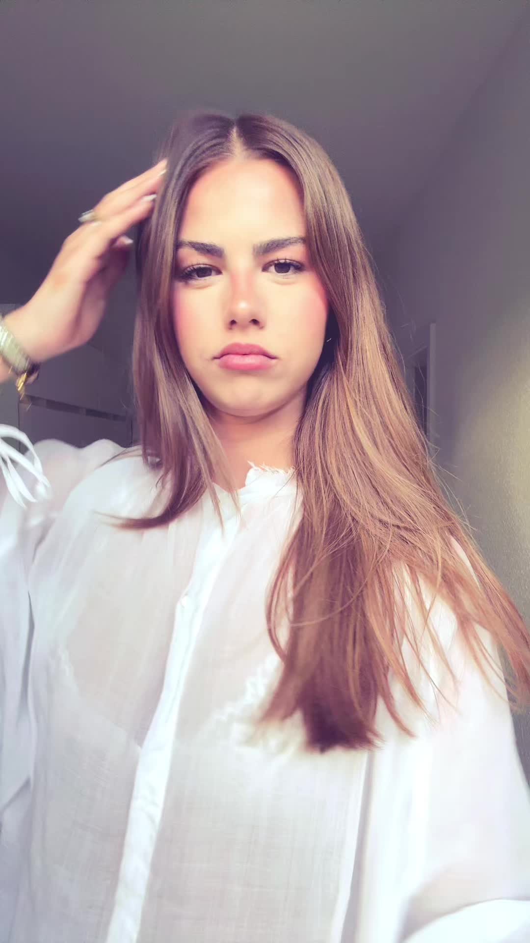 @anna