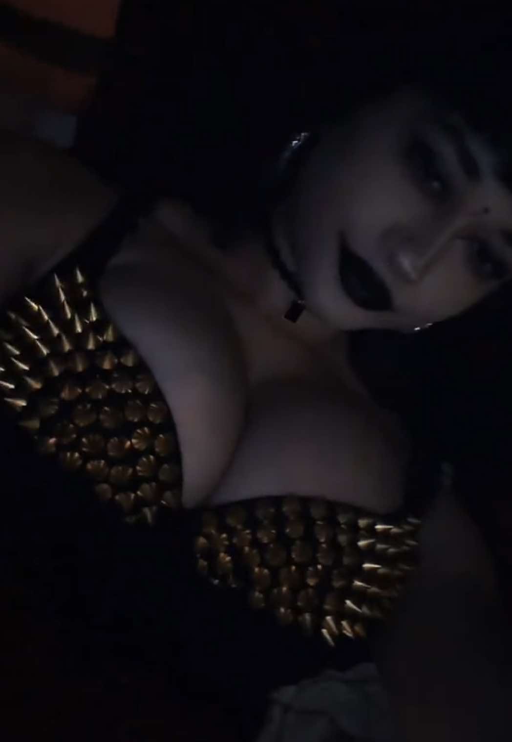 @Lele