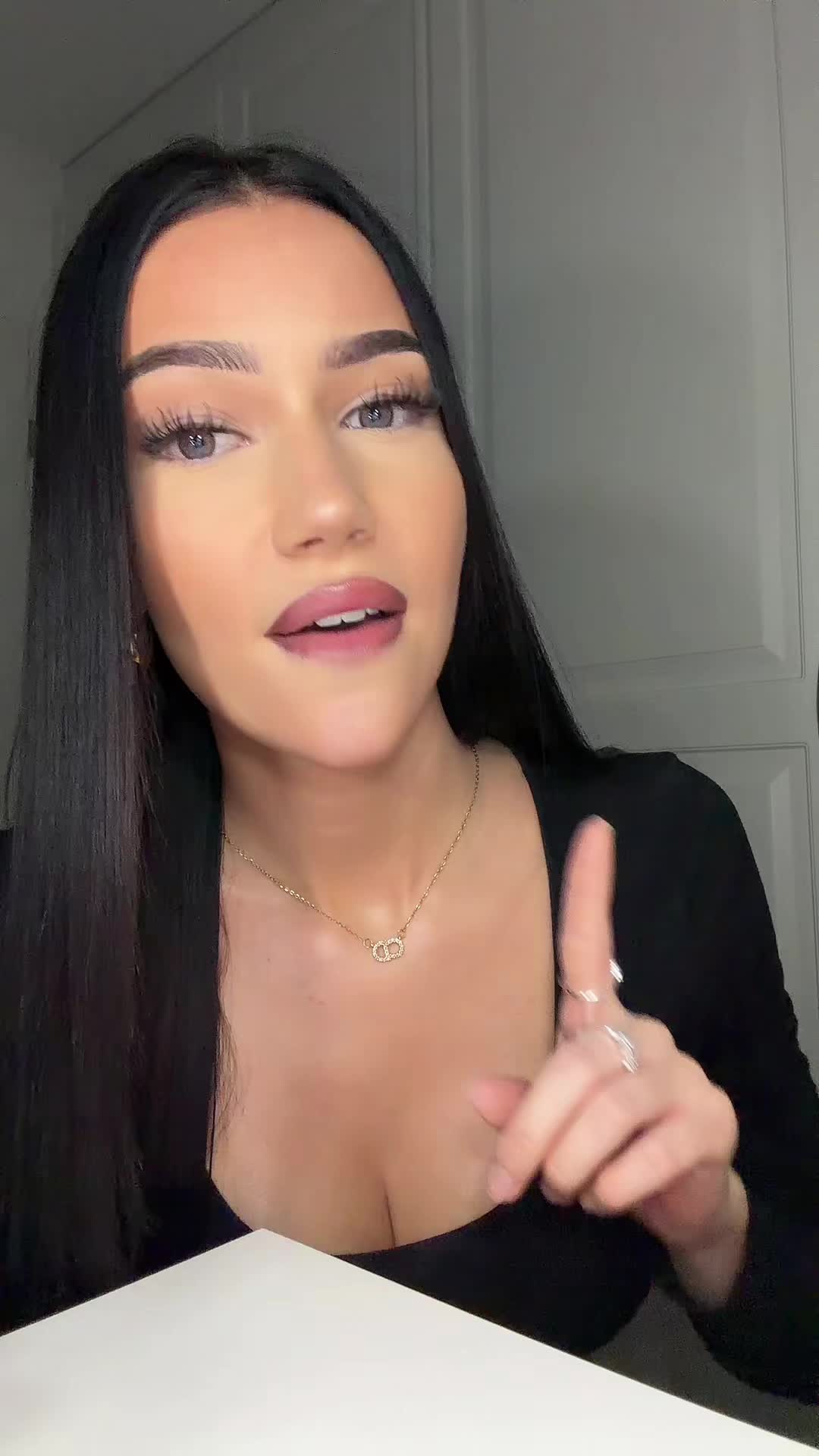 @R I N A