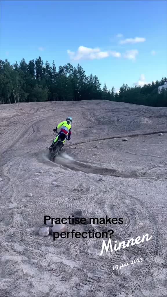 @HHRacingEnduroTeam