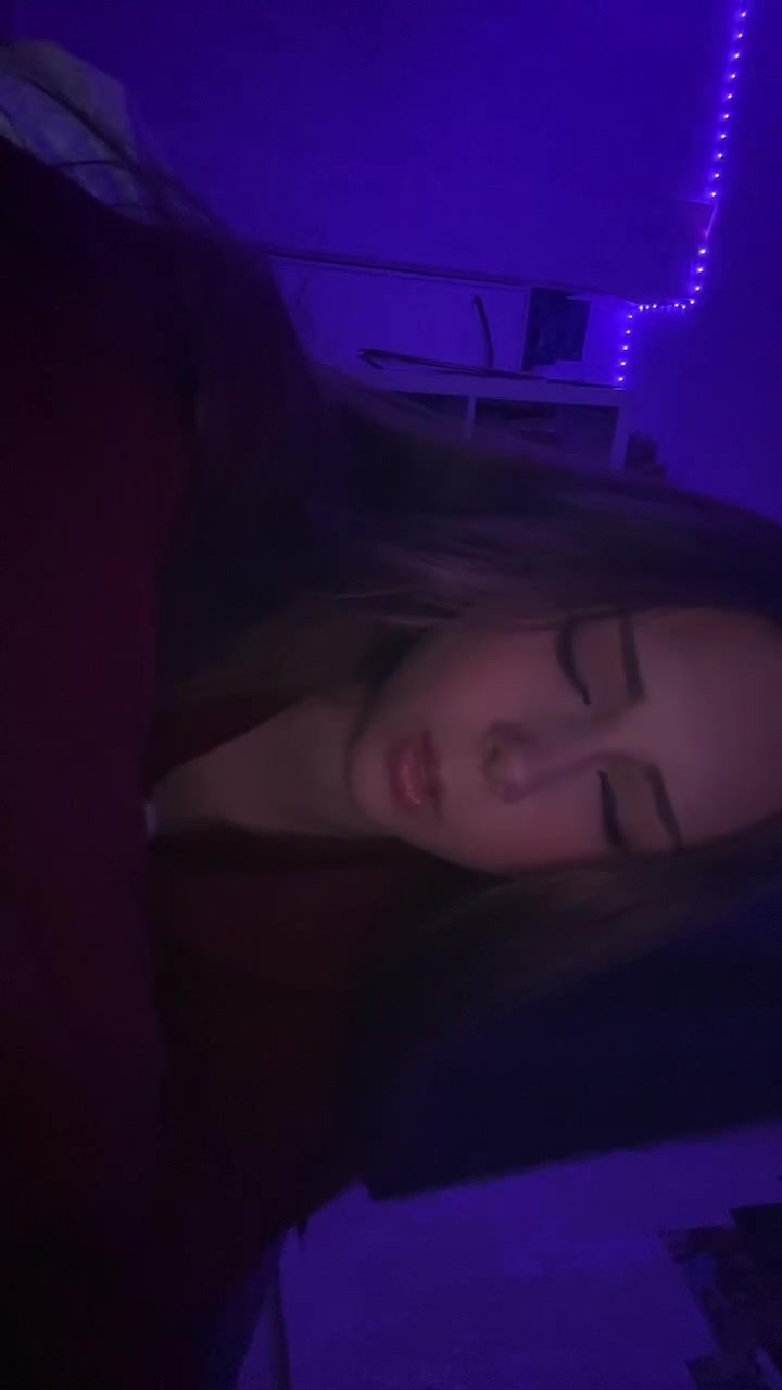 @whoispoppyfortune